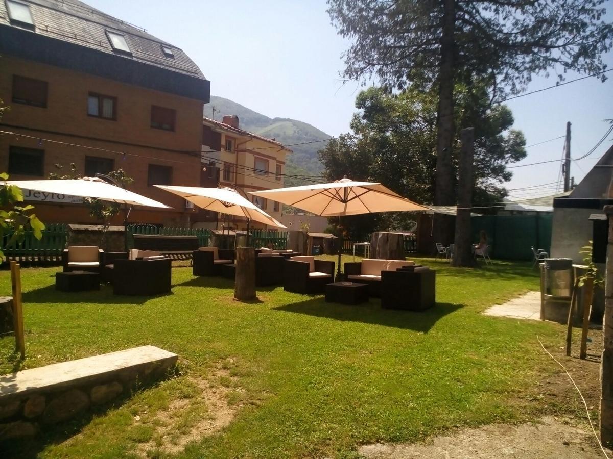 Hotel Restaurante Parador De Felechosa Luaran gambar