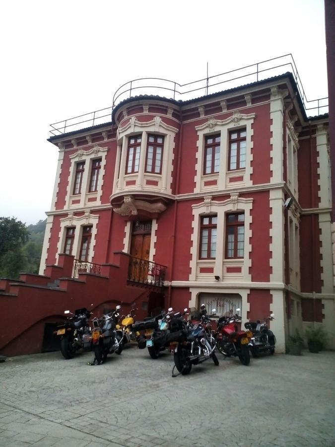 Hotel Restaurante Parador De Felechosa Luaran gambar